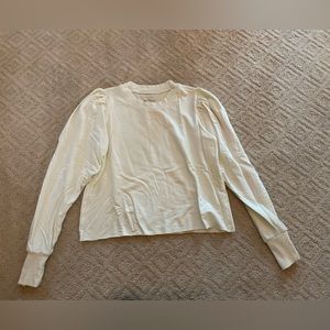 Long sleeve crop shirt